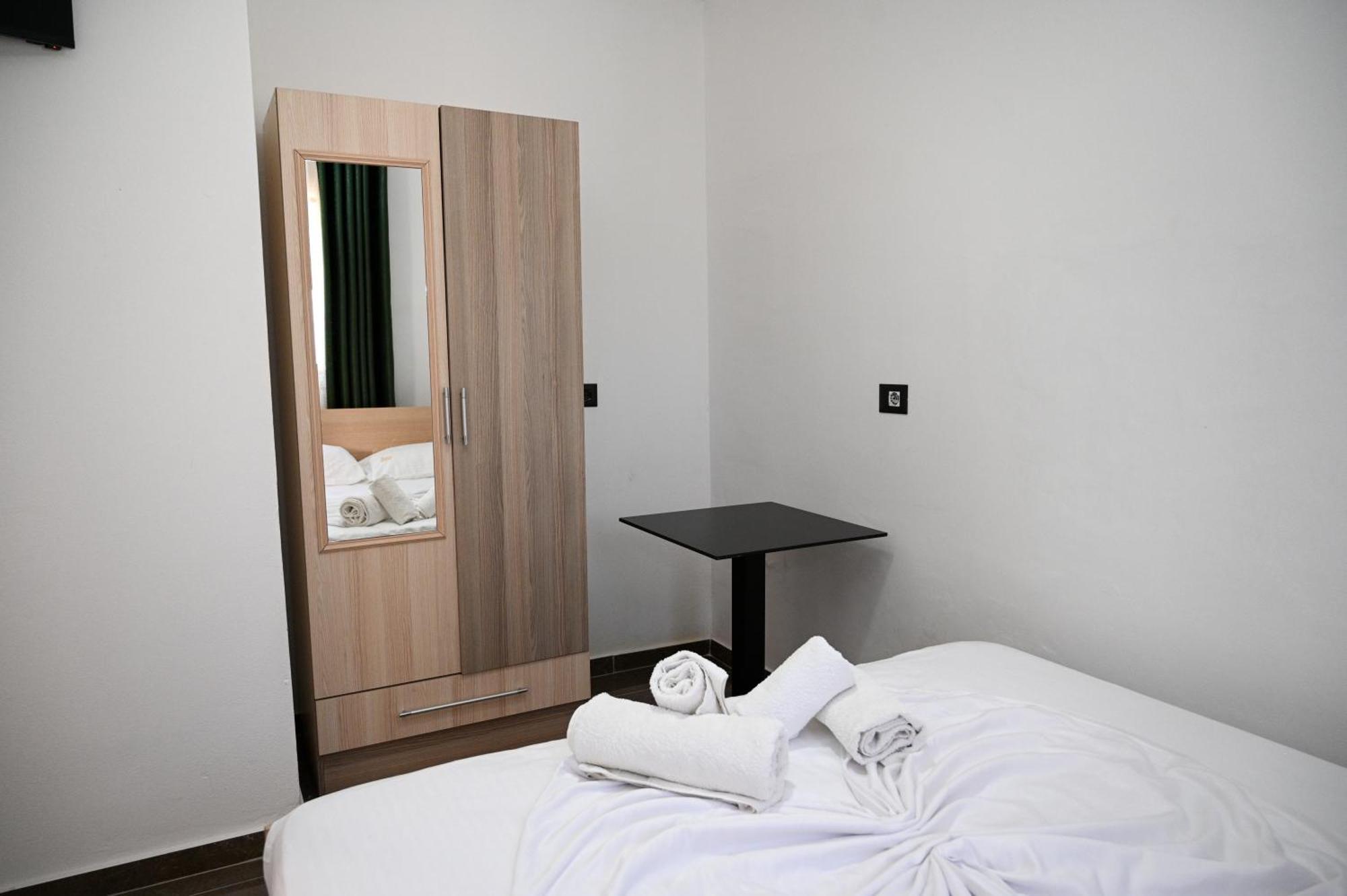 Vila Aaron Durres Ngoại thất bức ảnh